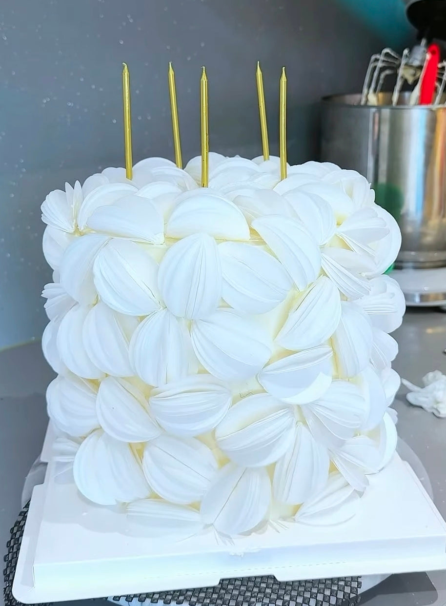 Wafer paper overload cake