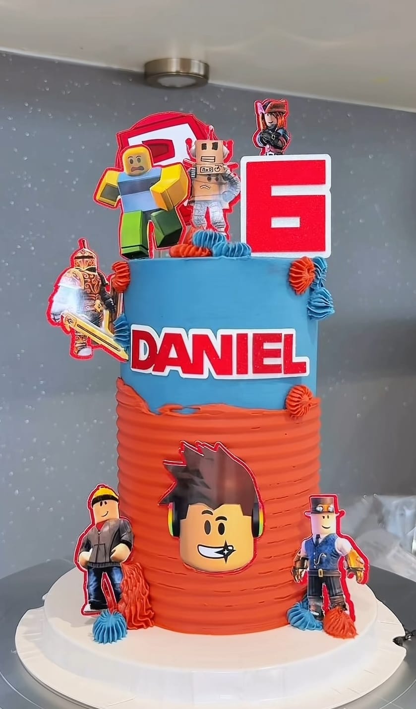 Kids Character cake